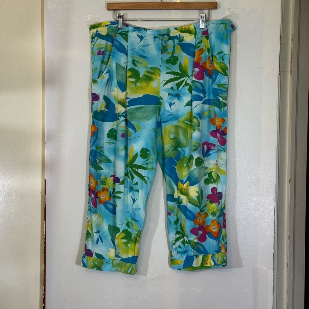 Jams World Violet Tropical Floral Print Cropped Drawstring Pants | Size M
